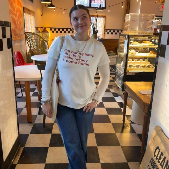 Meet your posher, Sher - Picture 2 of 3